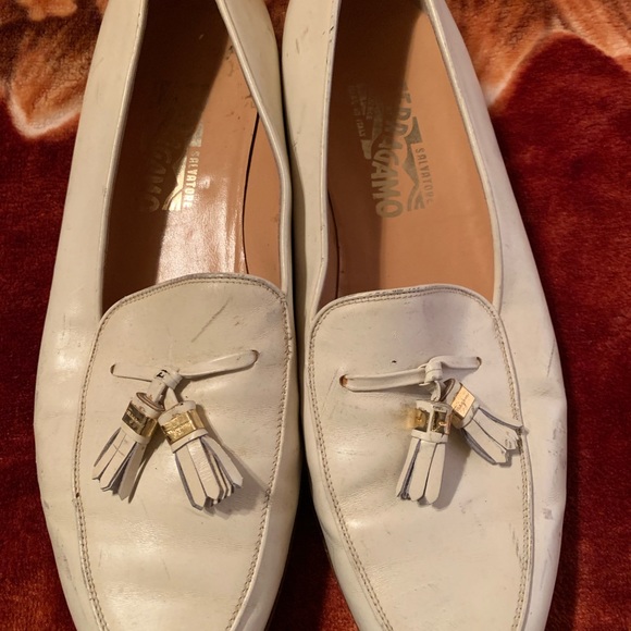 Shoes - Picture 4 of 6